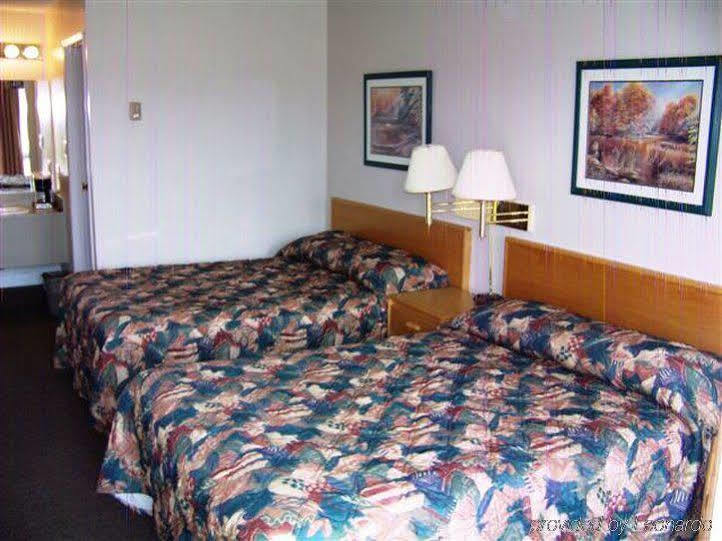 Canadian Motel Норт-Бетлфорд Екстер'єр фото